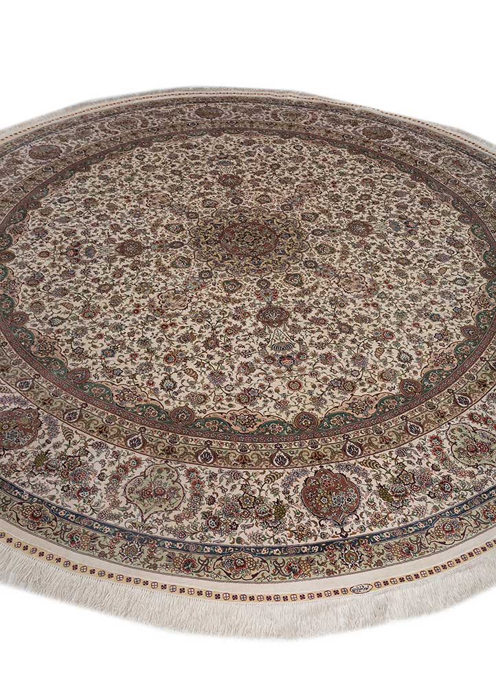 gulmarg ivory silk hand knotted Rug - FloorShot