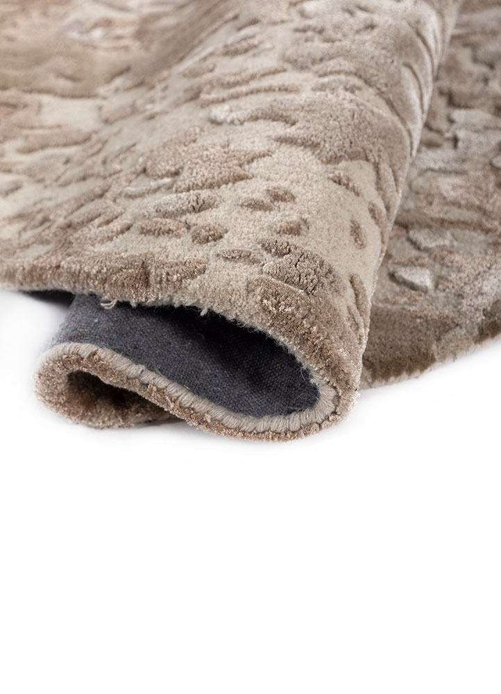genesis ivory wool and viscose  Rug - FloorShot