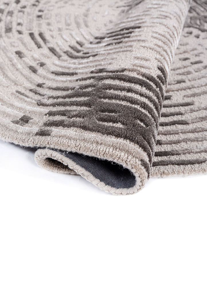 white noise ivory wool and viscose hand tufted Rug - FloorShot