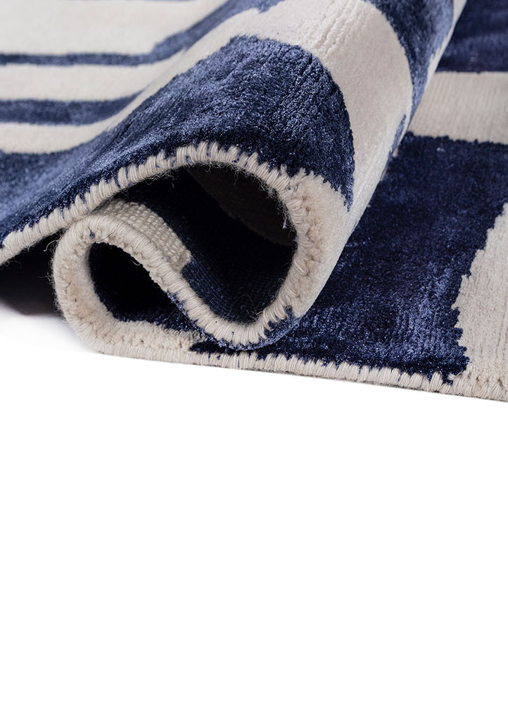 white noise ivory wool and bamboo silk hand knotted Rug - FloorShot