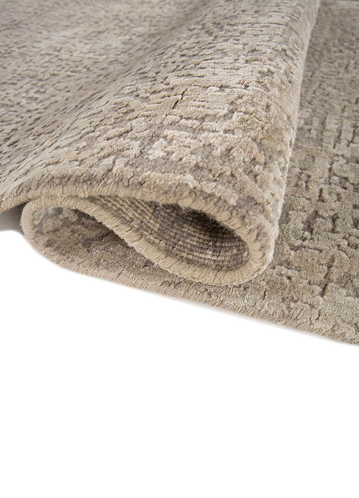 entropy grey and black wool and bamboo silk hand knotted Rug - FloorShot