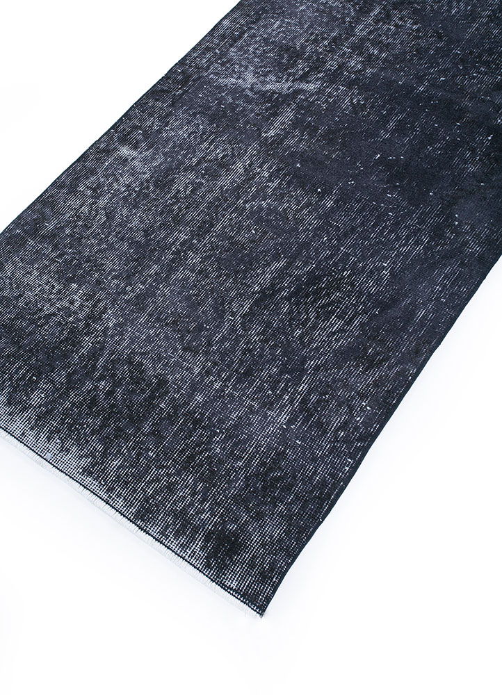 lacuna grey and black wool hand knotted Rug - FloorShot