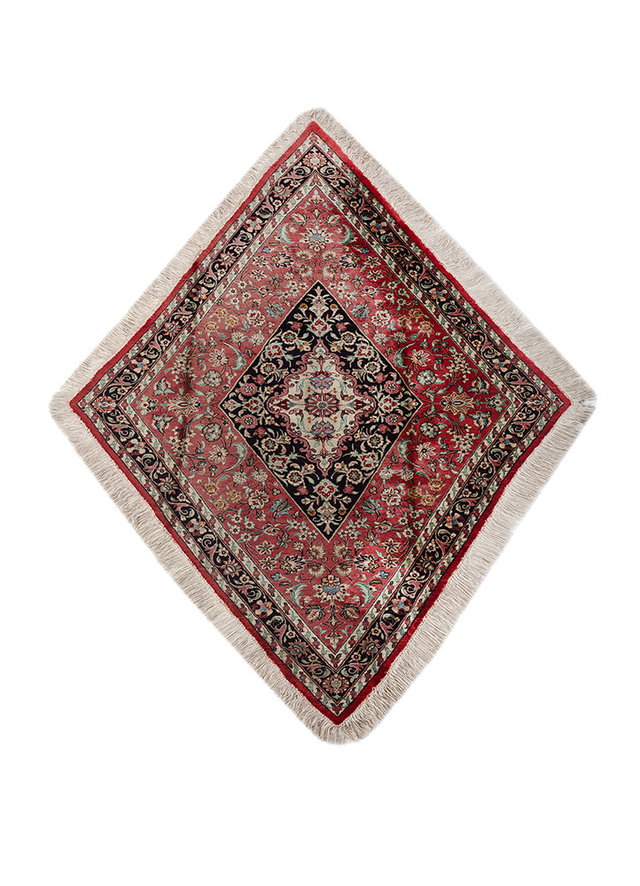 gulmarg pink and purple silk hand knotted Rug - HeadShot