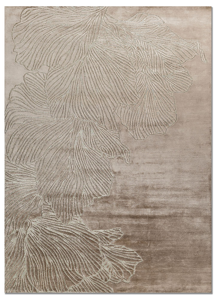 azalea green bamboo silk and zari hand knotted Rug - HeadShot