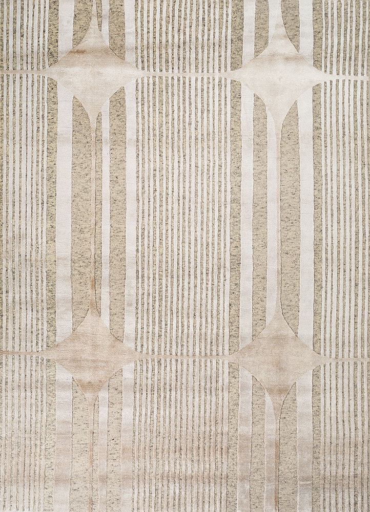 azalea ivory wool and bamboo silk hand knotted Rug - HeadShot