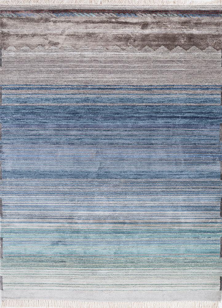 azalea blue wool and bamboo silk hand knotted Rug - HeadShot