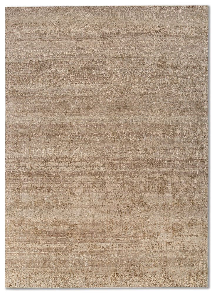 aprezo gold wool and silk hand knotted Rug - HeadShot