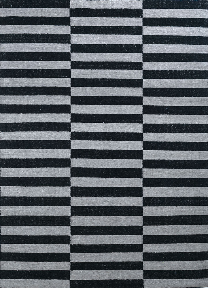 alhambra grey and black wool flat weaves Rug - HeadShot