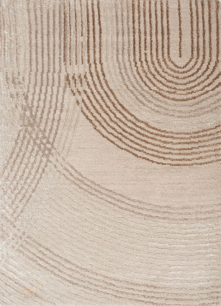 azalea ivory wool and bamboo silk hand knotted Rug - HeadShot