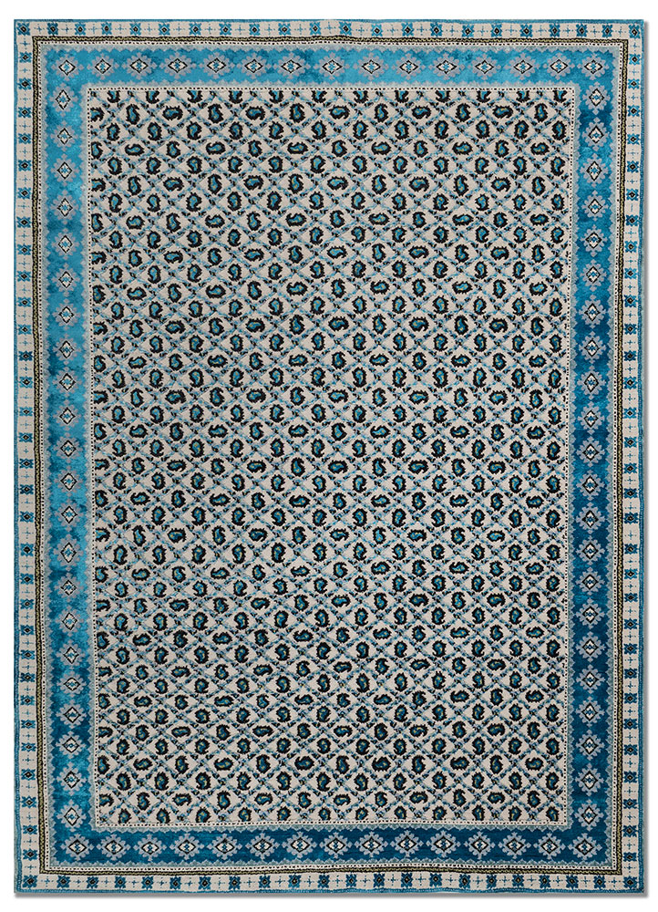 gilded age ivory wool and bamboo silk hand knotted Rug - HeadShot