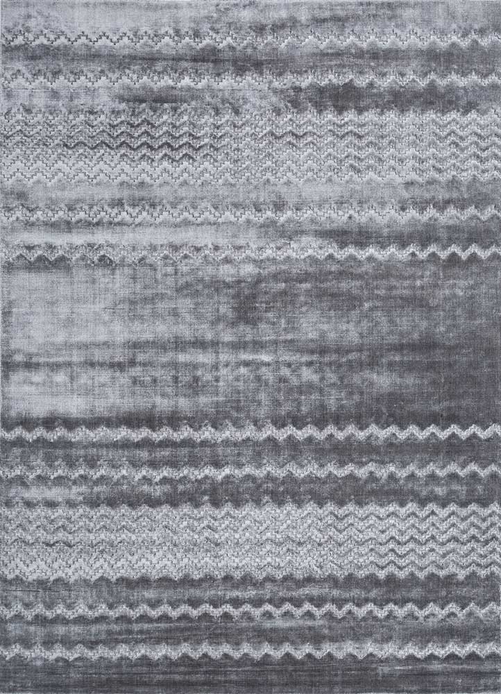 basis grey and black bamboo silk hand loom Rug - HeadShot