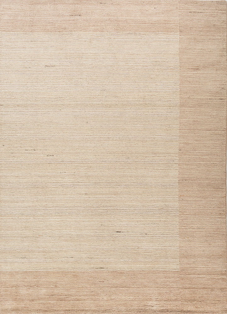 saga ivory wool hand loom Rug - HeadShot