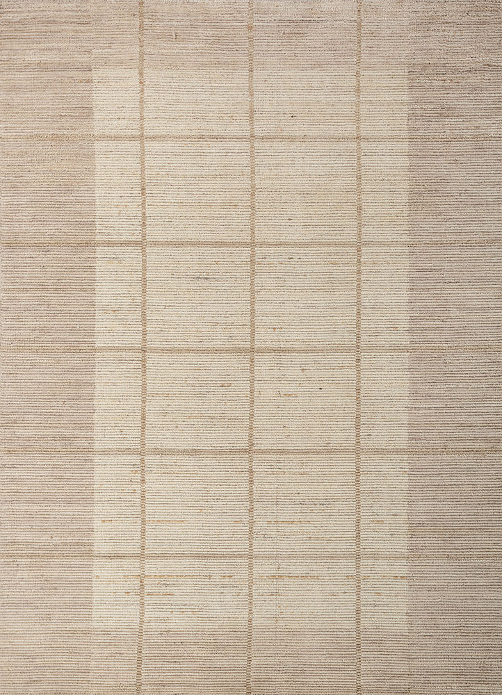 saga ivory wool hand loom Rug - HeadShot