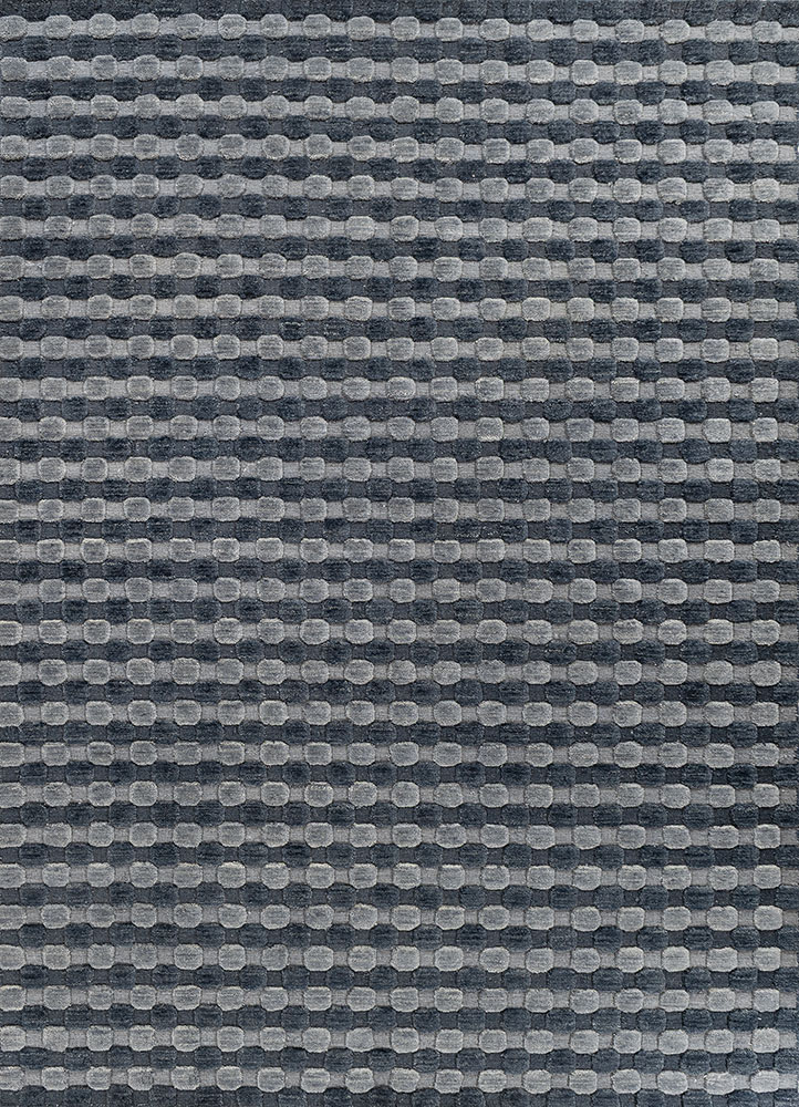 saga blue wool hand loom Rug - HeadShot