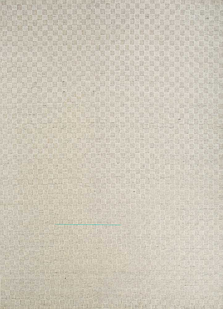 saga ivory wool hand loom Rug - HeadShot