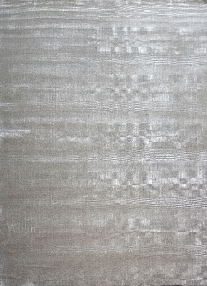 basis grey and black wool and viscose hand loom Rug - HeadShot