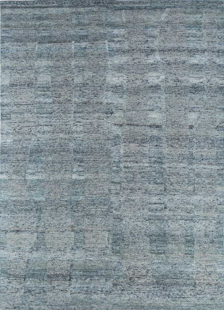 aprezo blue wool hand knotted Rug - HeadShot