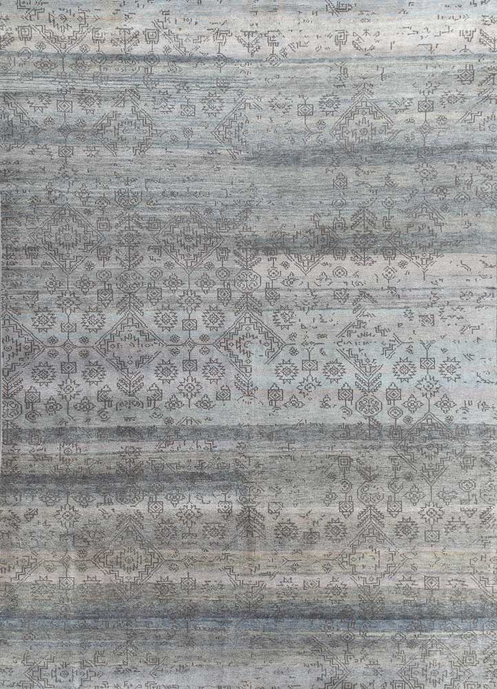 savana blue wool hand knotted Rug - HeadShot