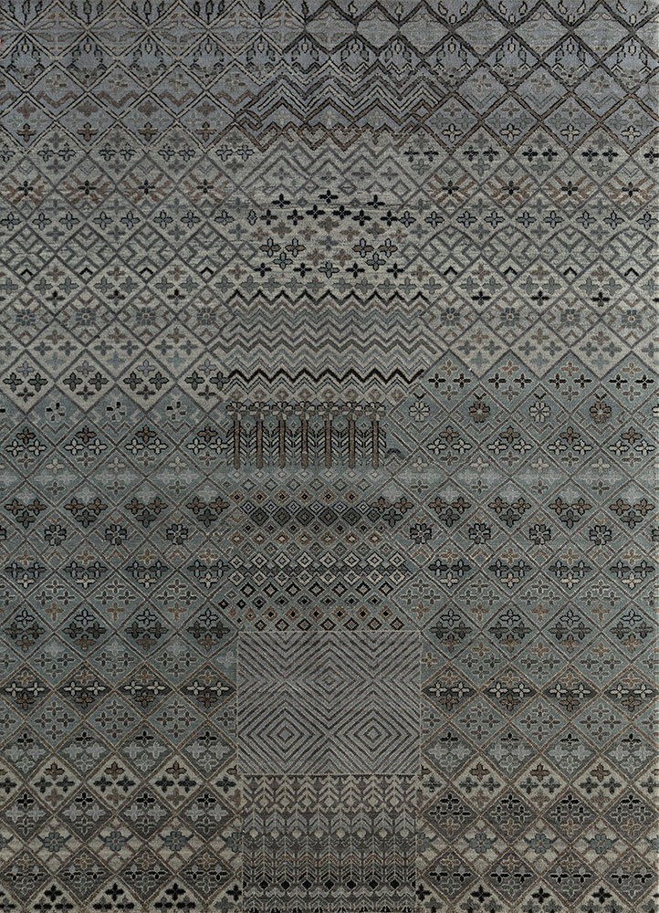 manchaha grey and black wool and bamboo silk hand knotted Rug - HeadShot