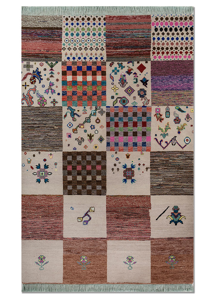 manchaha ivory wool and bamboo silk hand knotted Rug - HeadShot