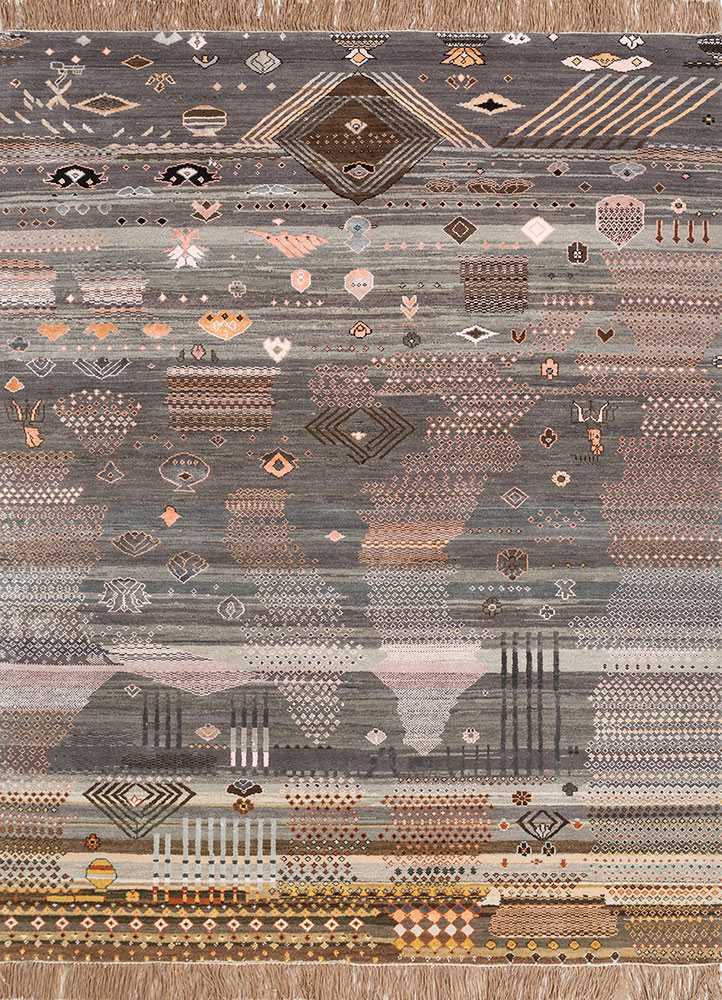 manchaha grey and black wool and bamboo silk hand knotted Rug - HeadShot