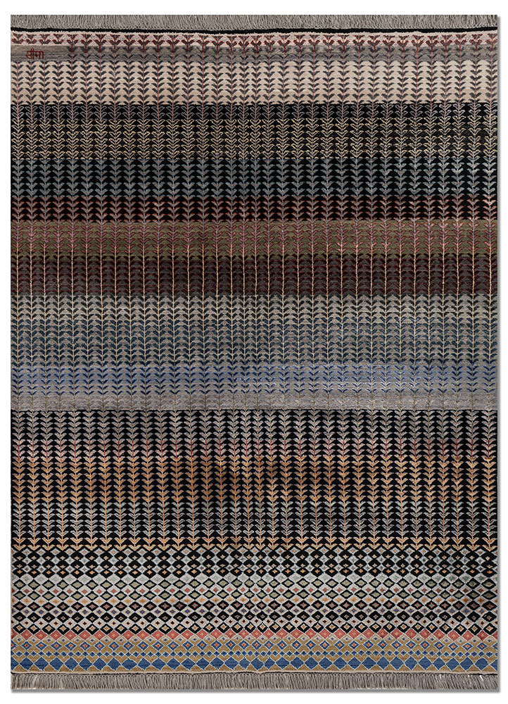 manchaha grey and black wool and bamboo silk hand knotted Rug - HeadShot