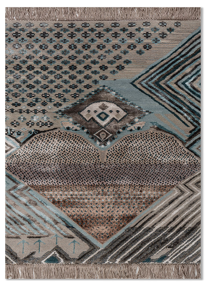 manchaha blue wool and bamboo silk hand knotted Rug - HeadShot