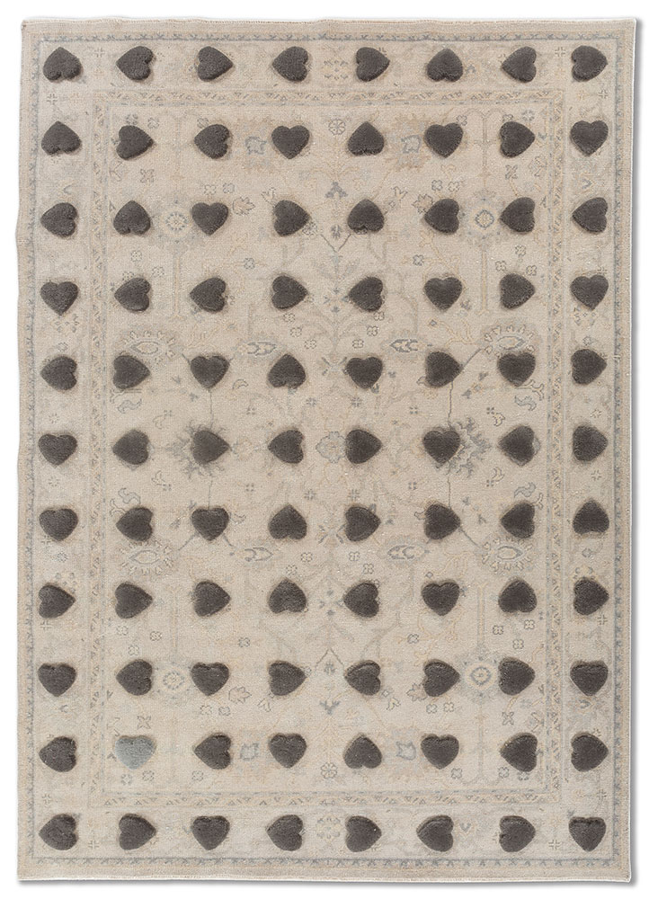 erbe grey and black wool hand knotted Rug - HeadShot