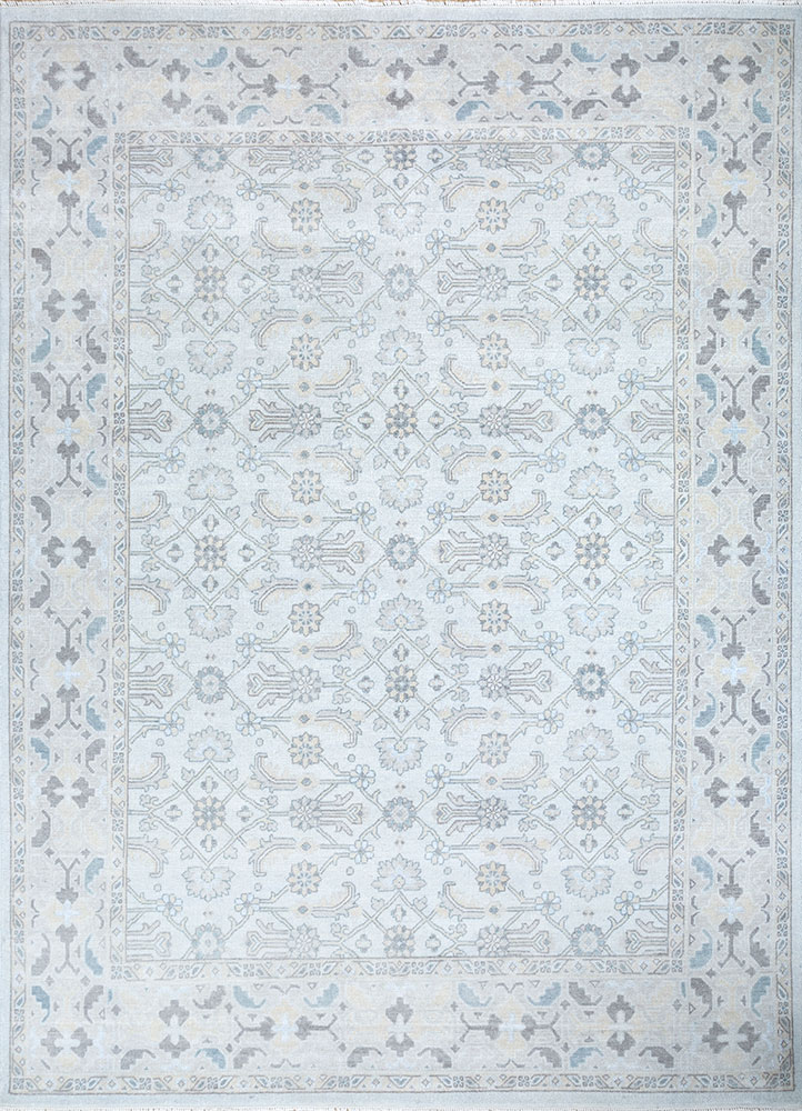 erbe grey and black wool hand knotted Rug - HeadShot