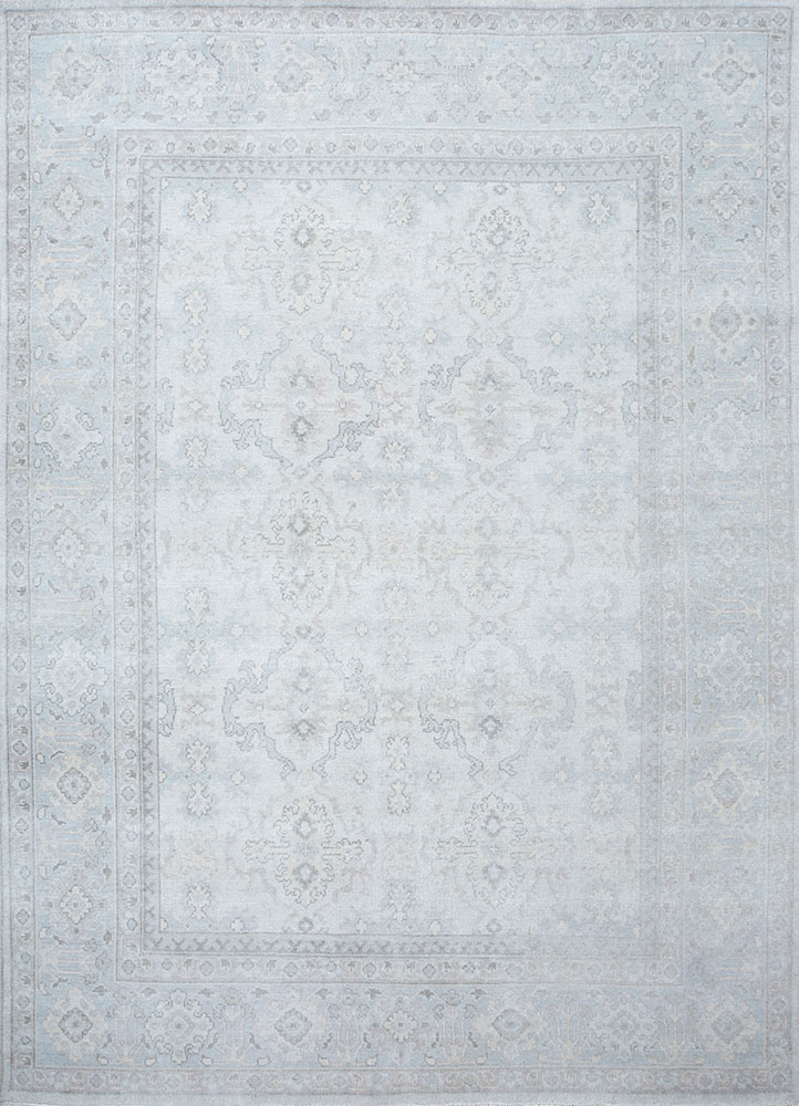 erbe grey and black wool hand knotted Rug - HeadShot