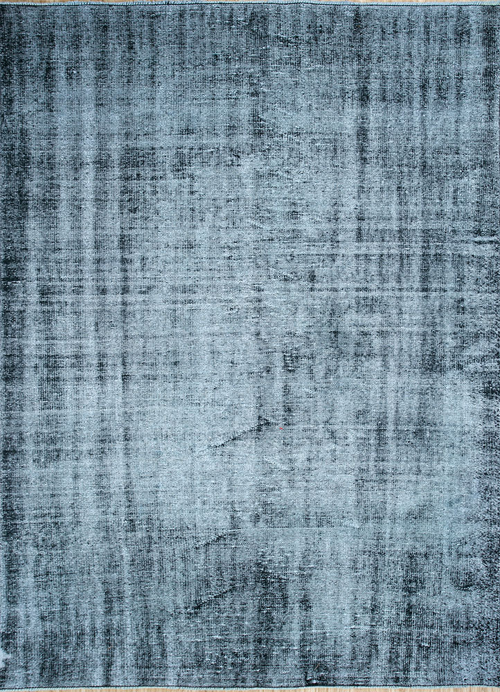 lacuna blue wool hand knotted Rug - HeadShot