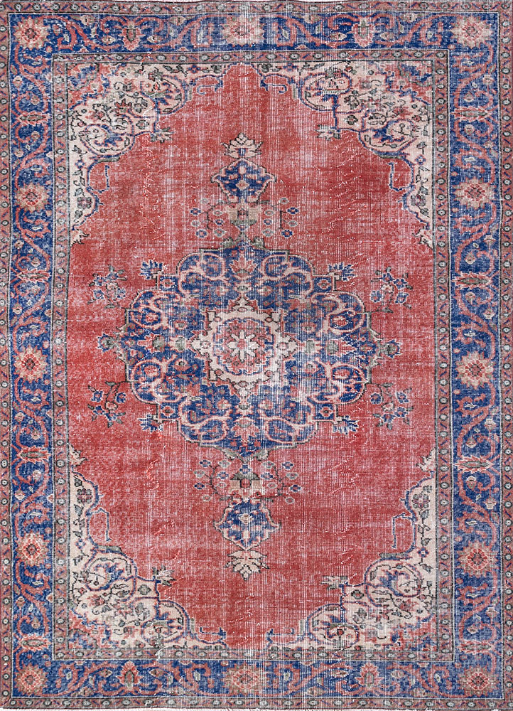vintage red and orange wool hand knotted Rug - HeadShot