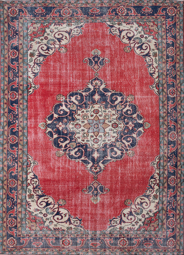 vintage red and orange wool hand knotted Rug - HeadShot