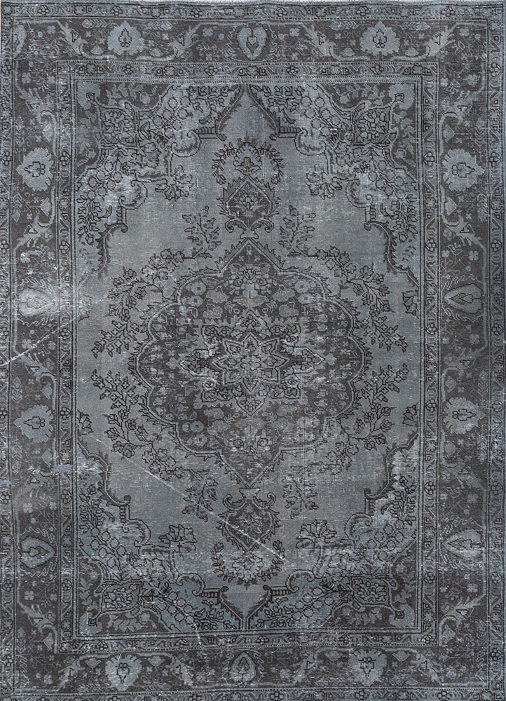 vintage grey and black wool hand knotted Rug - HeadShot