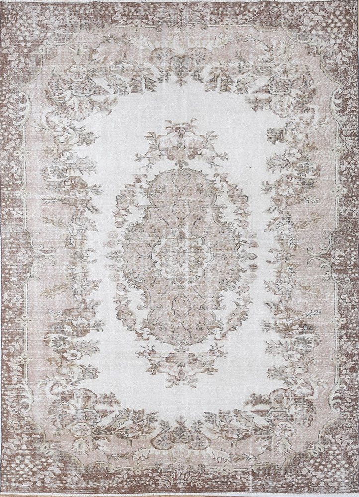 vintage beige and brown wool hand knotted Rug - HeadShot
