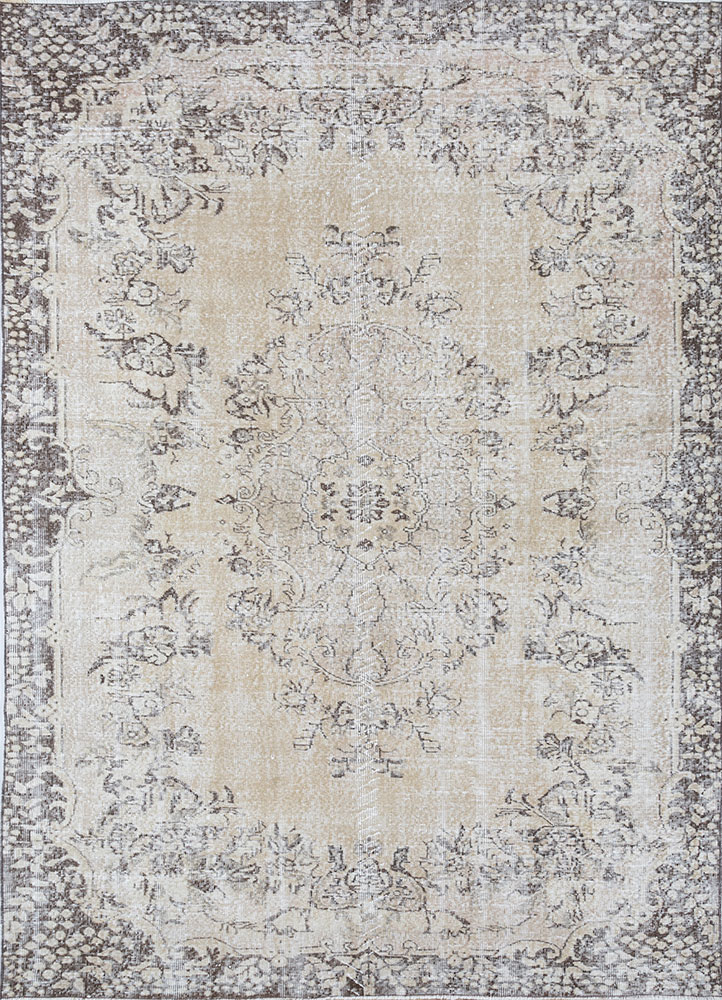 vintage beige and brown wool hand knotted Rug - HeadShot