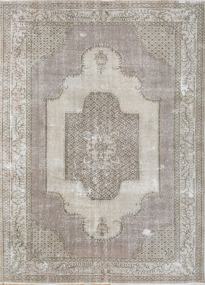 vintage beige and brown wool hand knotted Rug - HeadShot