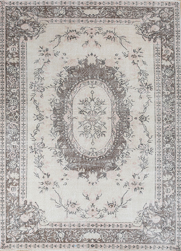 vintage beige and brown wool hand knotted Rug - HeadShot
