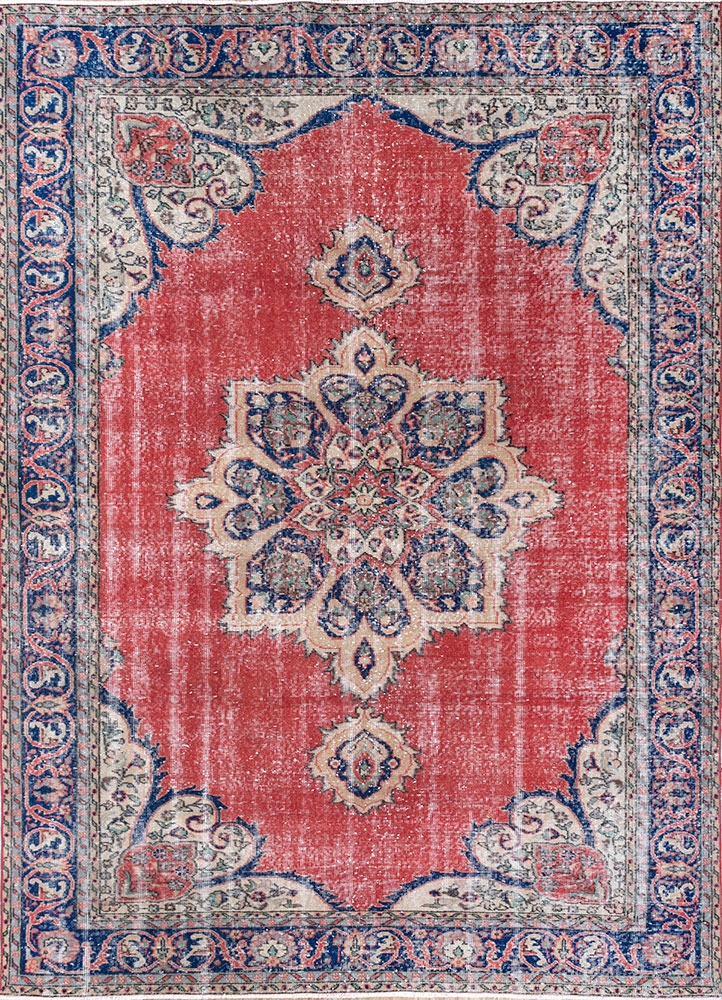 vintage red and orange wool hand knotted Rug - HeadShot