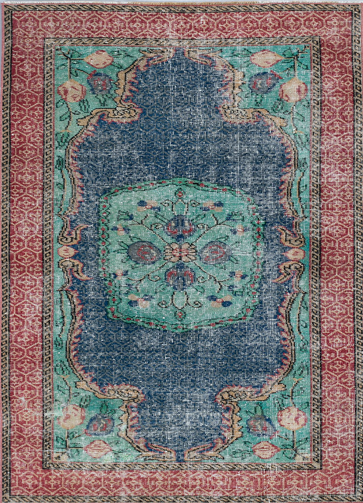 vintage blue wool hand knotted Rug - HeadShot