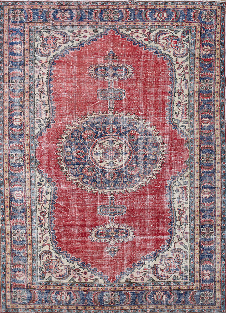 vintage red and orange wool hand knotted Rug - HeadShot