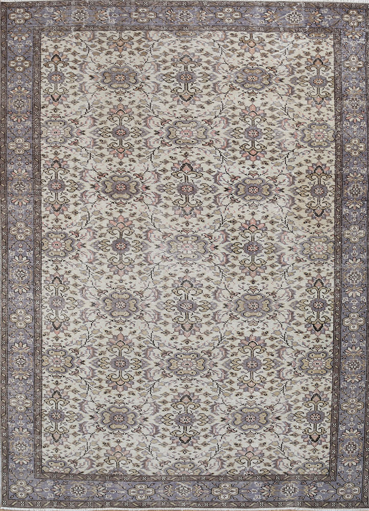 vintage beige and brown wool hand knotted Rug - HeadShot