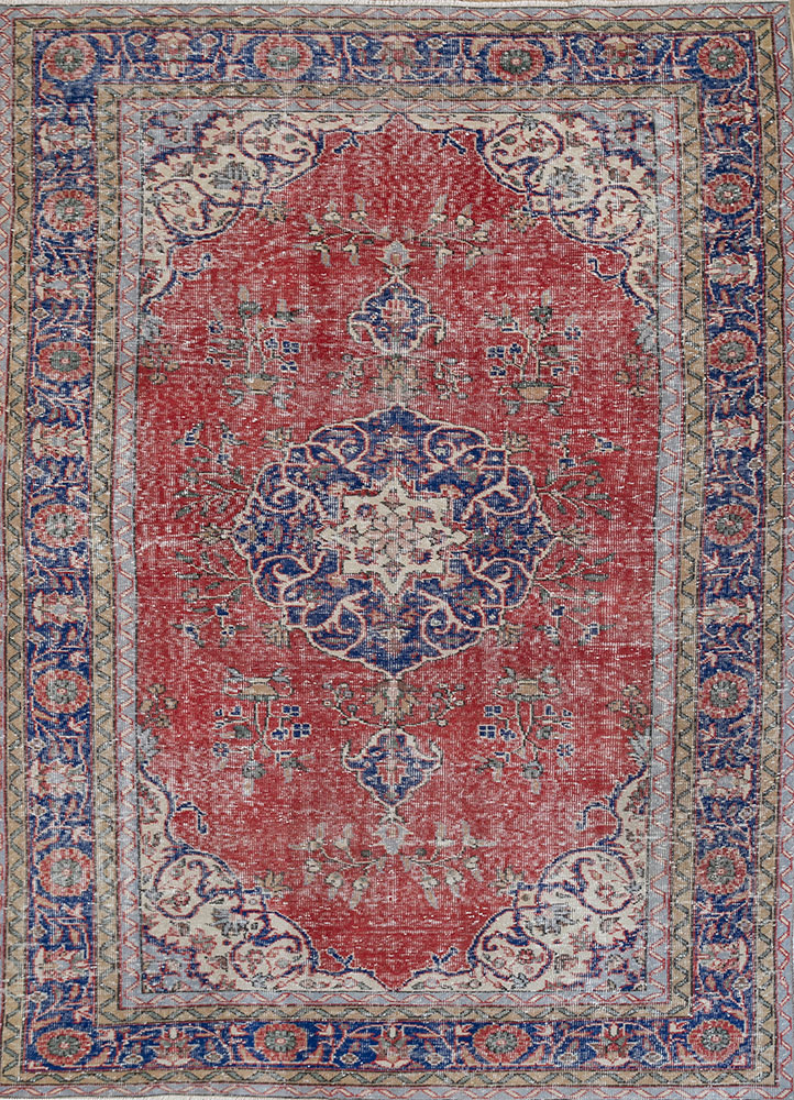 vintage red and orange wool hand knotted Rug - HeadShot