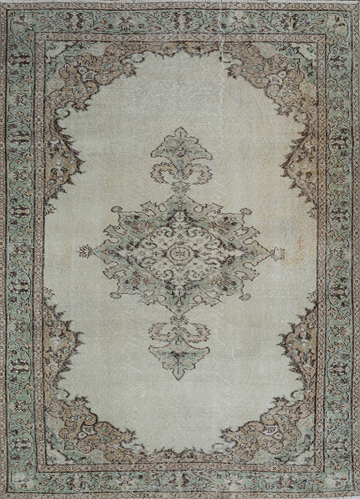 vintage beige and brown wool hand knotted Rug - HeadShot