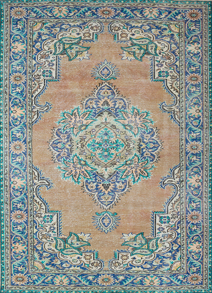 vintage beige and brown wool hand knotted Rug - HeadShot