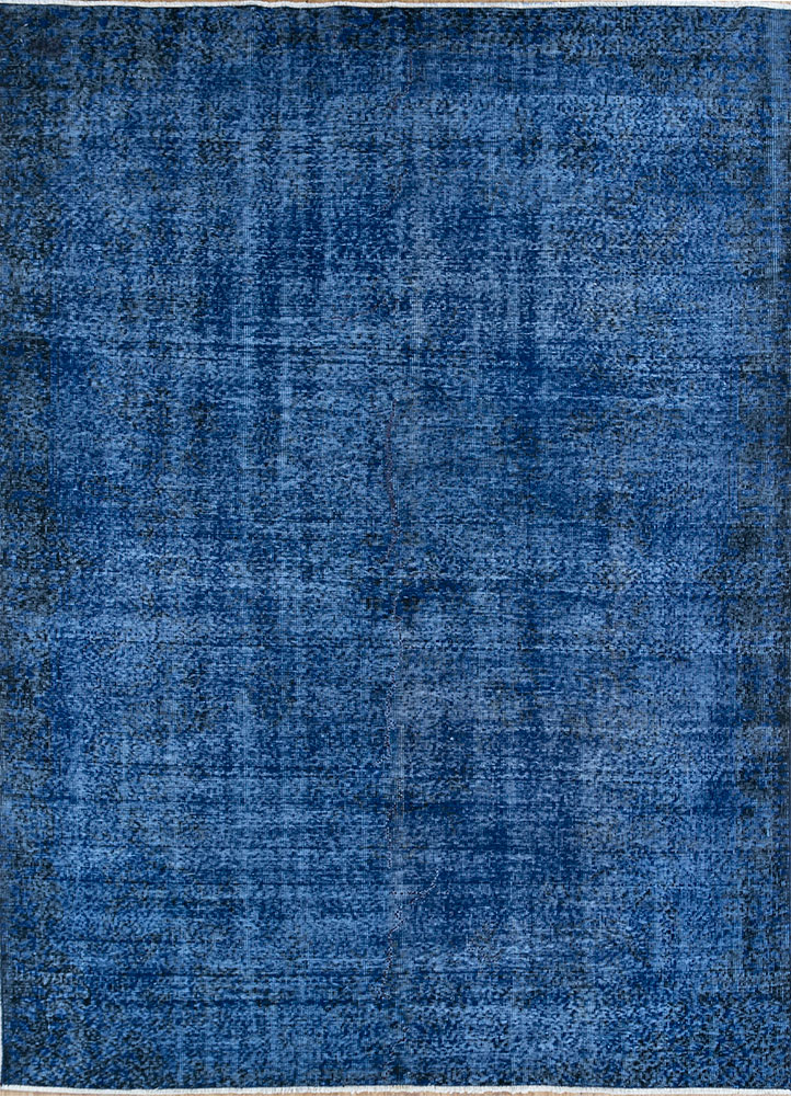 lacuna blue wool hand knotted Rug - HeadShot