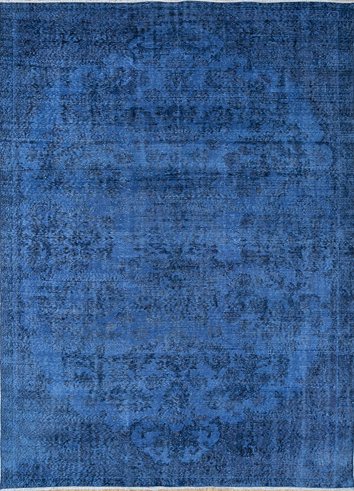 lacuna blue wool hand knotted Rug - HeadShot