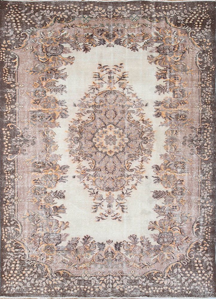 vintage beige and brown wool hand knotted Rug - HeadShot