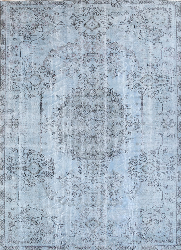 vintage blue wool hand knotted Rug - HeadShot