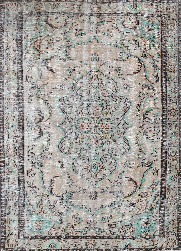 vintage beige and brown wool hand knotted Rug - HeadShot